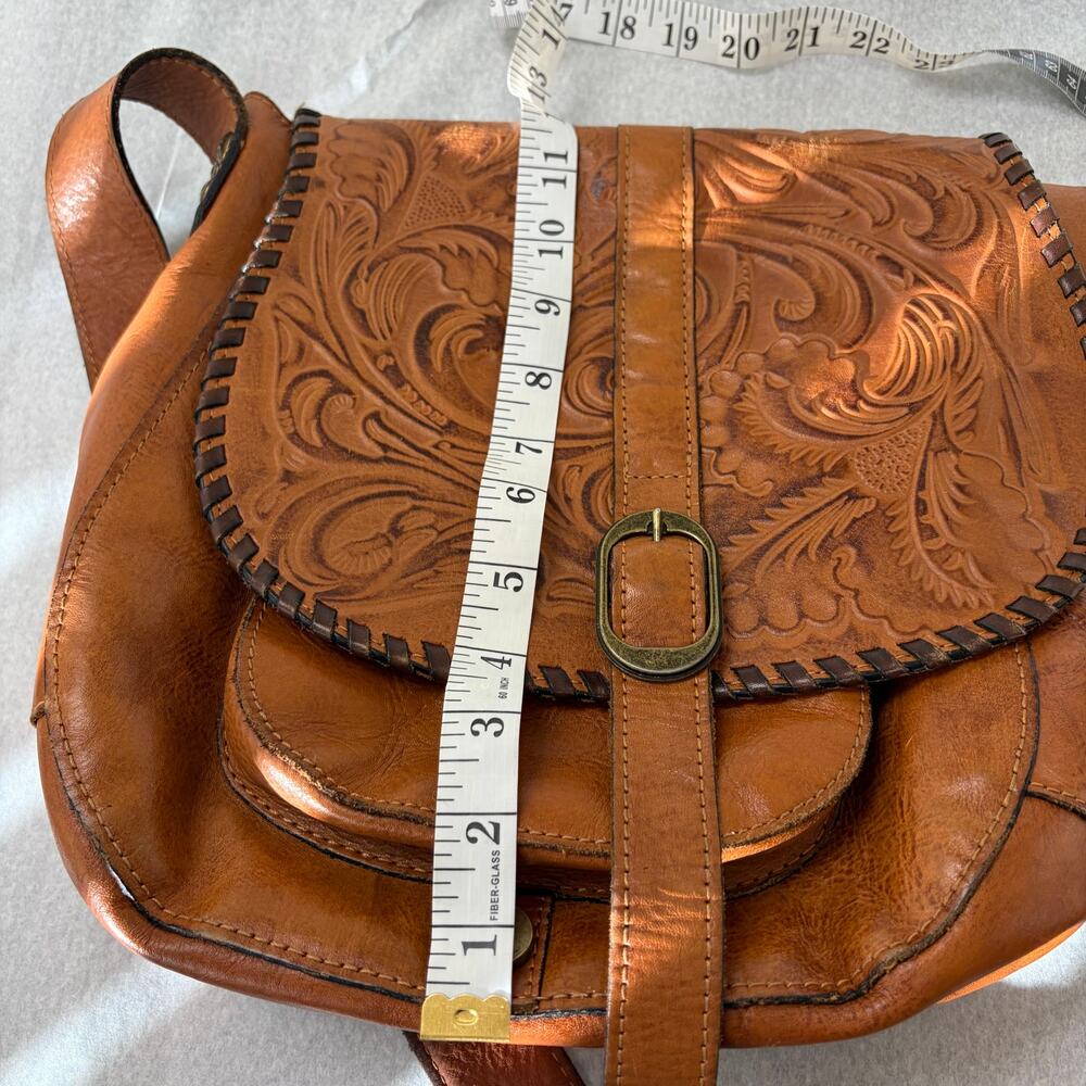 PATRICIA NASH Saddlebag Leather Tooled Studded Shoulder Bag Boho Western - Picture 16 of 16